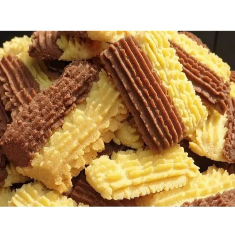 

kue semprit 2 warna 500gram