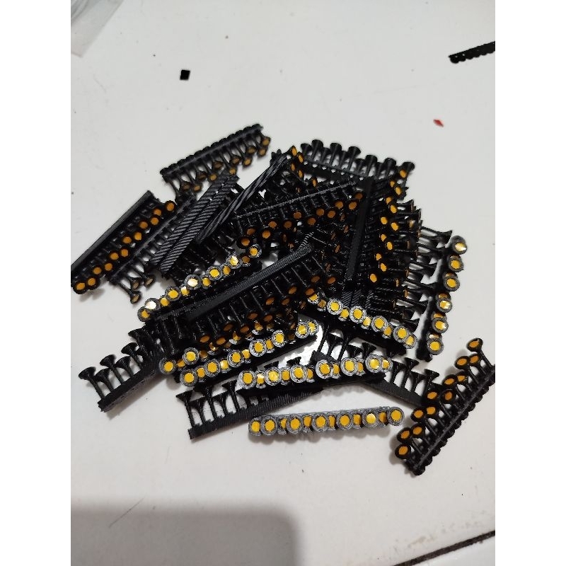 CORONG 12 miniatur basuri