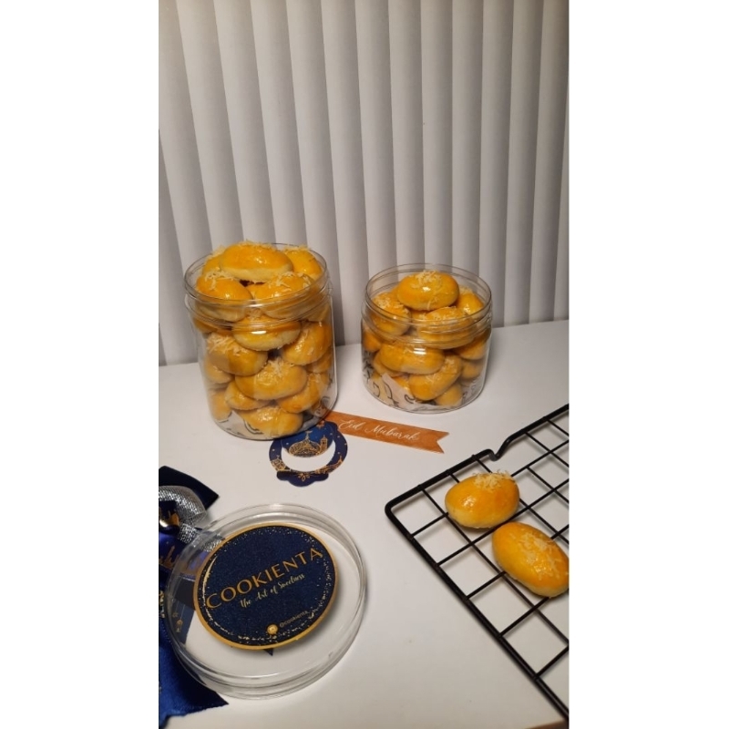 

Nastar Selai Nanas Homemade - COOKIENTA