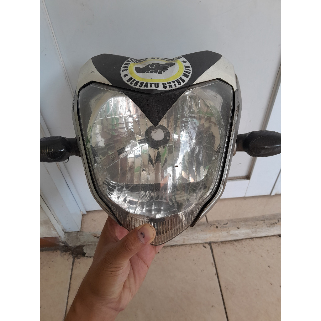 Headlamp byson ori orisinil reflektor lampu depan batok putih yamaha bison