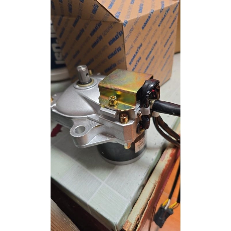 Motor Gas Komatsu PC 200 / PC 130 | Steping Motor Gas Assy Gbox Komatsu PC200 / PC130