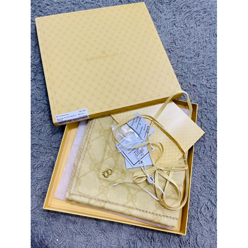 BUTTONSCARVES DECORDA BUTTONSCARVES PRELOVED