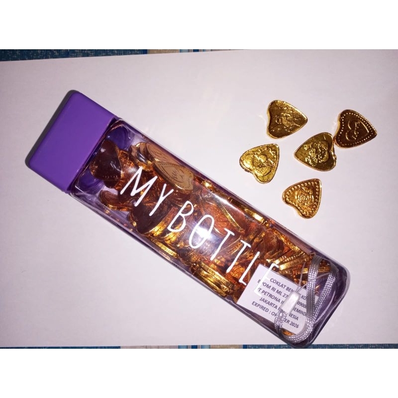 

Aneka Coklat motif Love GRATIS Botol minum
