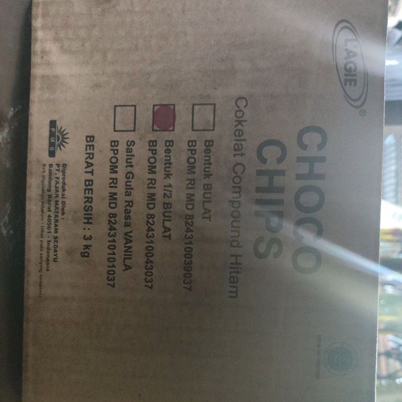 

CHOCO CHIPS L'AGIE COKELAT COMPOUND HITAM 1/2 BULAT