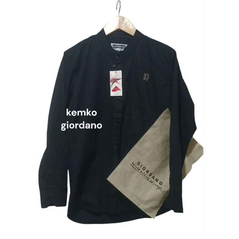 kemeja pria giordano.  kemeja kerah sanghai pria terbaru. kemeja koko pria tervural dan terbaru