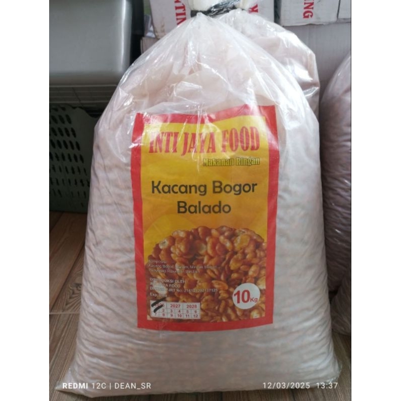 

Ready yaa... Kacang bogor balado inti jaya Berat 10 kg bisa cod instan