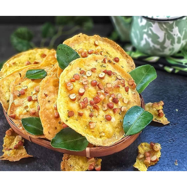

peyek kacang kahas rempah minang citarasa gurih asin