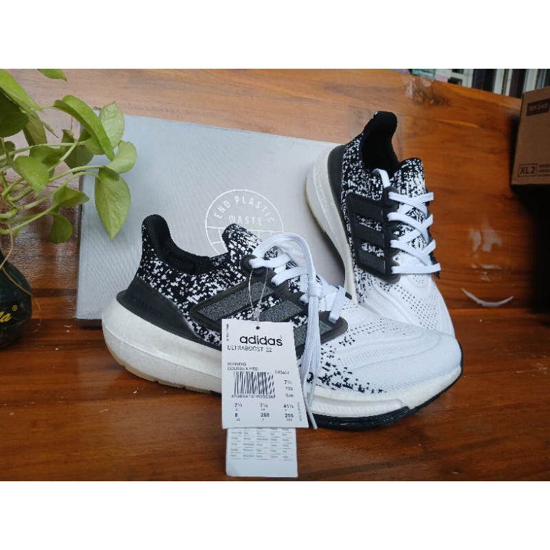 Sepatu Pria Wanita Adidas Ultraboost