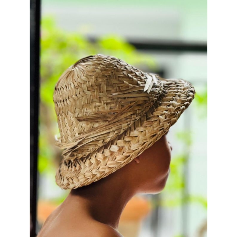 Topi Capil Anyaman Daun Kelapa Buatan Bali