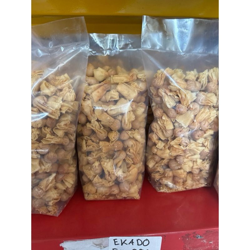 

ekado snack lebaran isi ayam