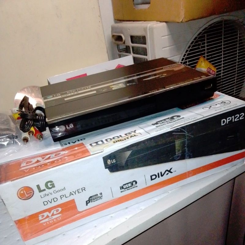 DVD PLAYER LG DP 122 COMPACT STYLE SPECIAL EDITION