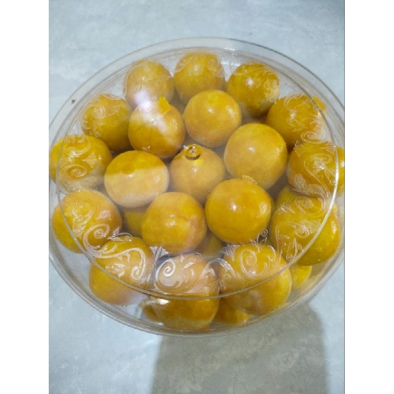 

kue nastar glowing
