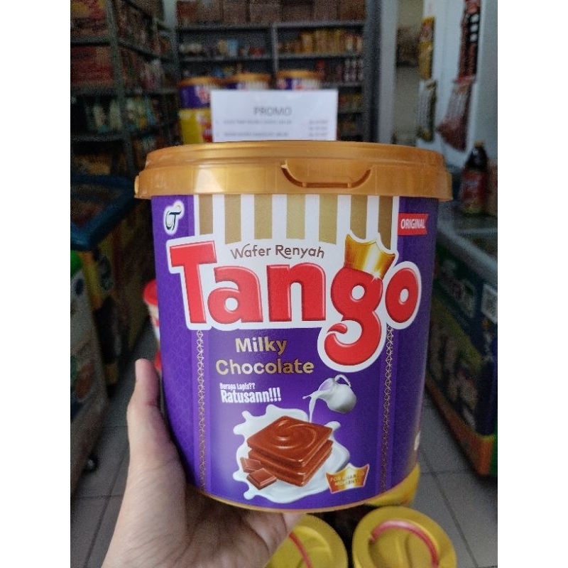 

Tango Wafer Jar Milky Chocolate uk 240gr