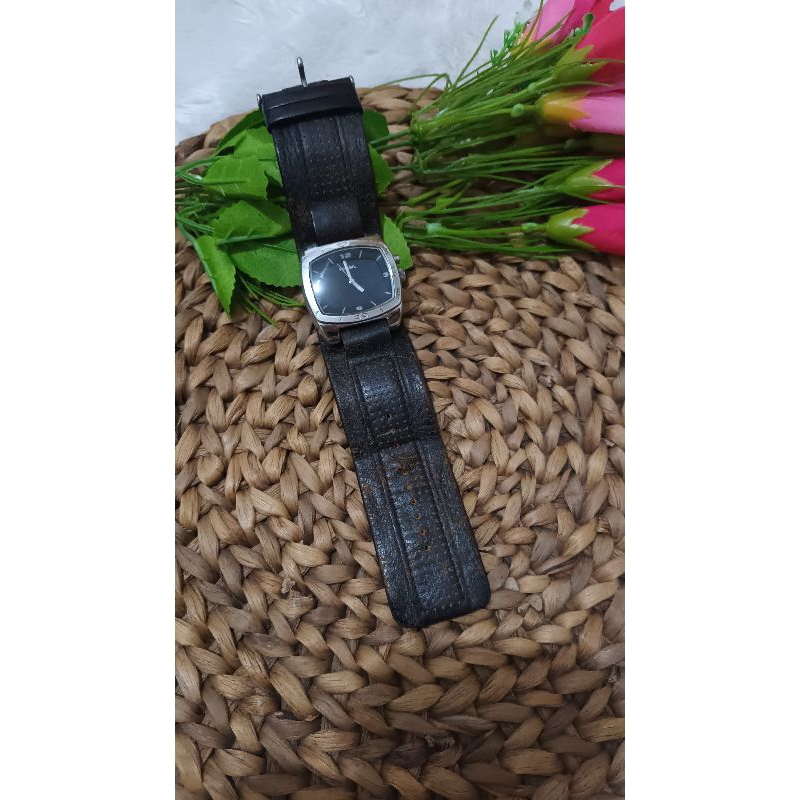 preloved fos5*l gaban bigtic lampu /jam foss**