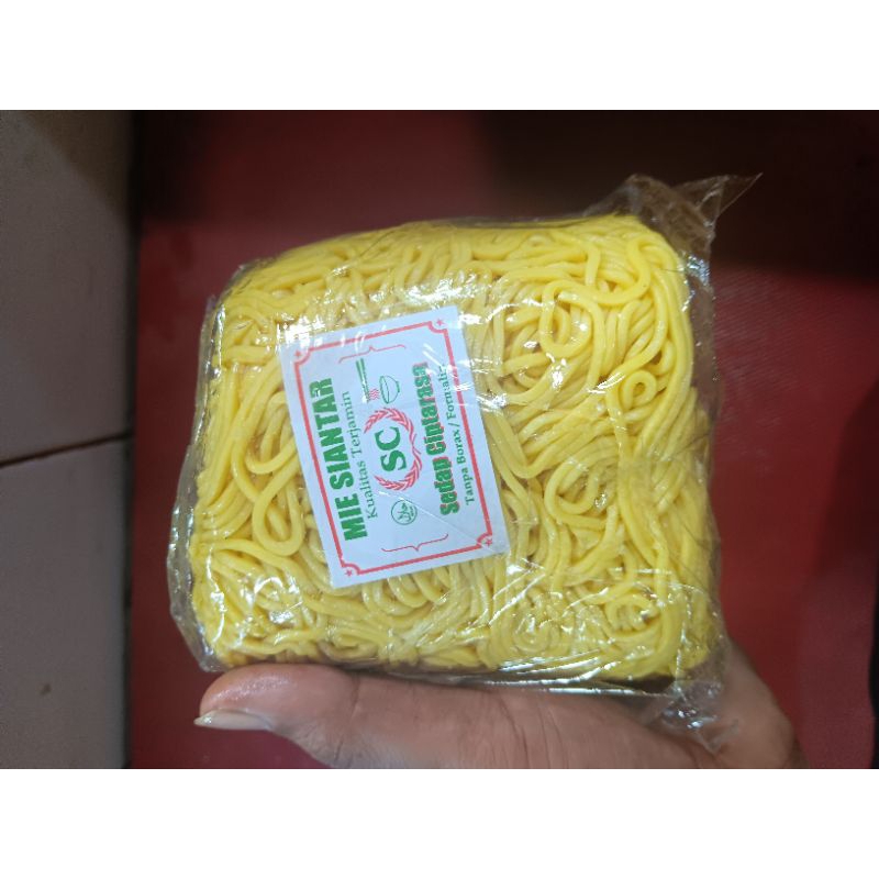 

mie kuning basah berat 500gr