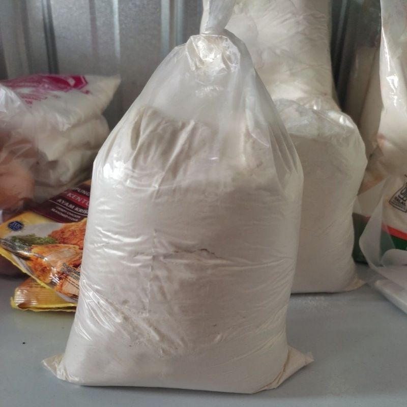 

Tepung Terigu Biasa 250g 500gr 1kg