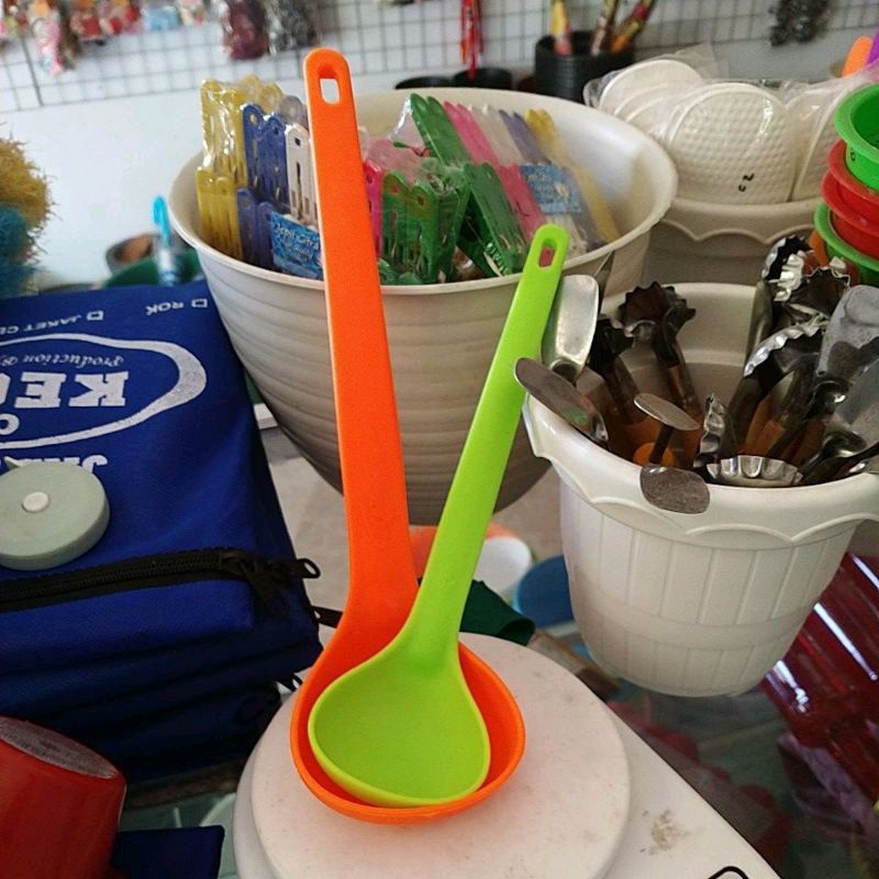 Irus sayur sendo / centong sayur / irus plastik /