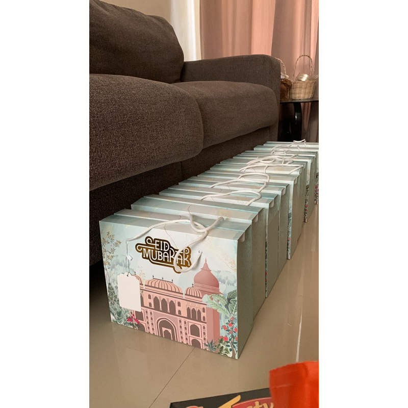 

Paper Bag / Tas Kado / GABLE BOX IDUL FITRI