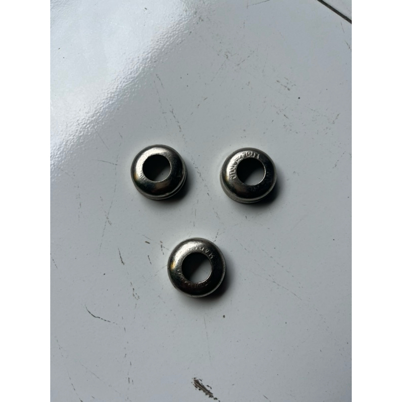 MANGKOKAN BEARING AS RODA DEPAN SEPEDA
