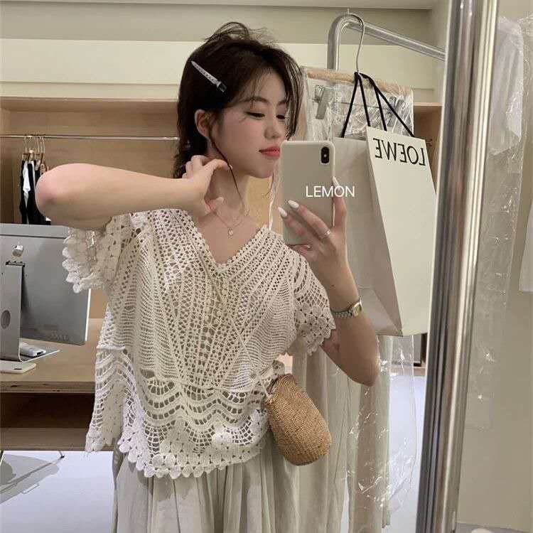 Kaus Katun Rompi Wanita Lengan Pendek V-neck Kasaul Pantai Korea