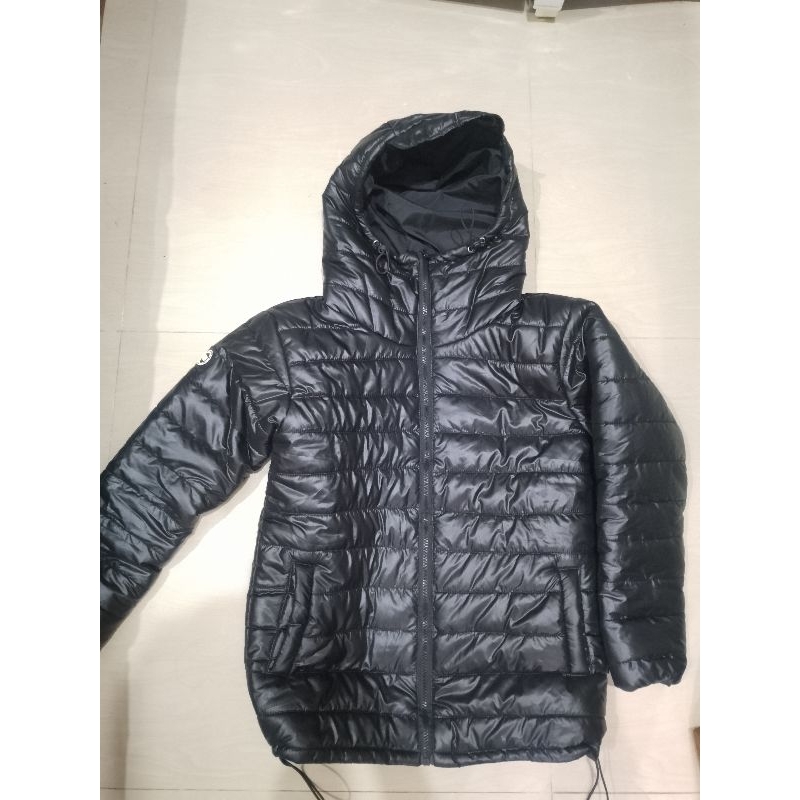Jaket puffer troublemaker