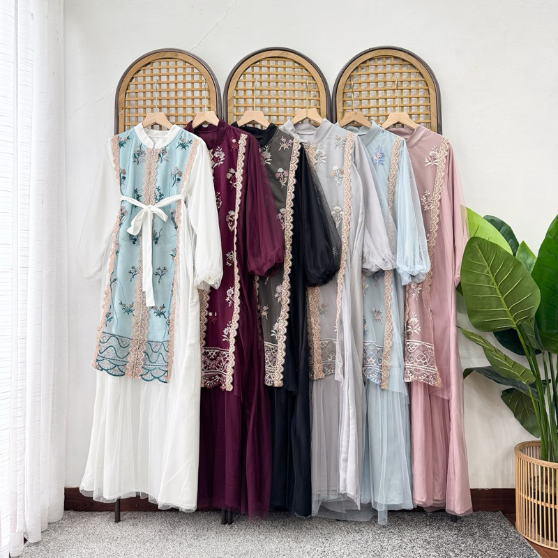 YURE RAYA DRESS