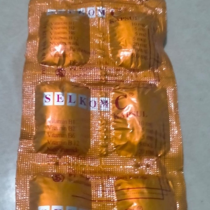 Selcom c vitamin daya tahan tubuh stripan
