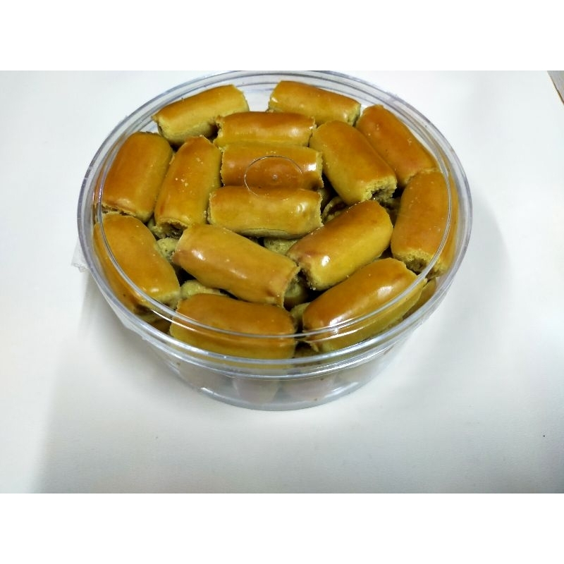 

aneka kue kering menjelang lebaran