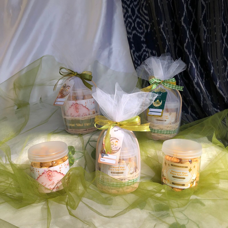 

Basit hampers