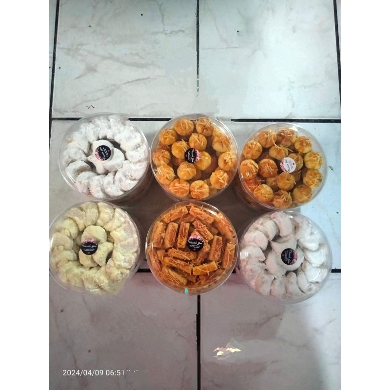 

KUE KERING KUKER PREMIUM ISI 500gr