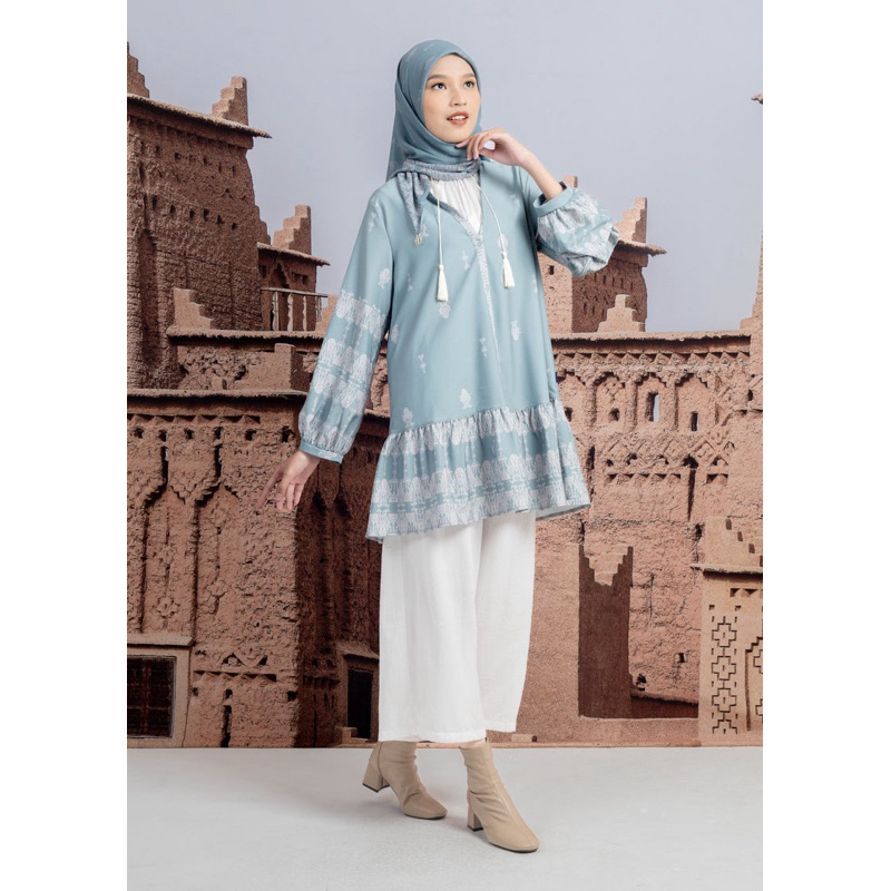 ELZATTA Tunic Casablanca - Fashion Wanita Muslimah - Tunic Atasan Motif Simple - Tunic Lebaran Elzat