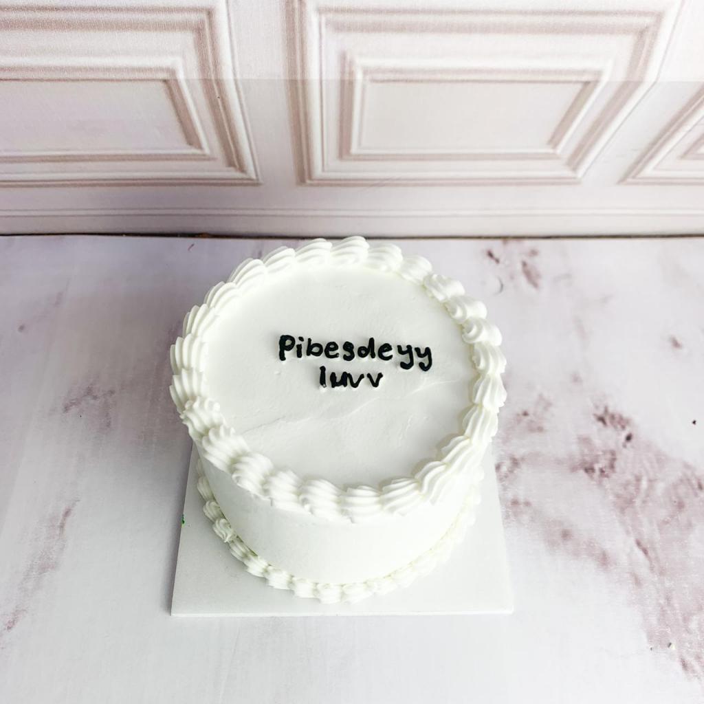 

Kue Ulang tahun/Birthday Cake/Kue Ultah Tema Simple/Kue white/Kue Birthday Jakarta