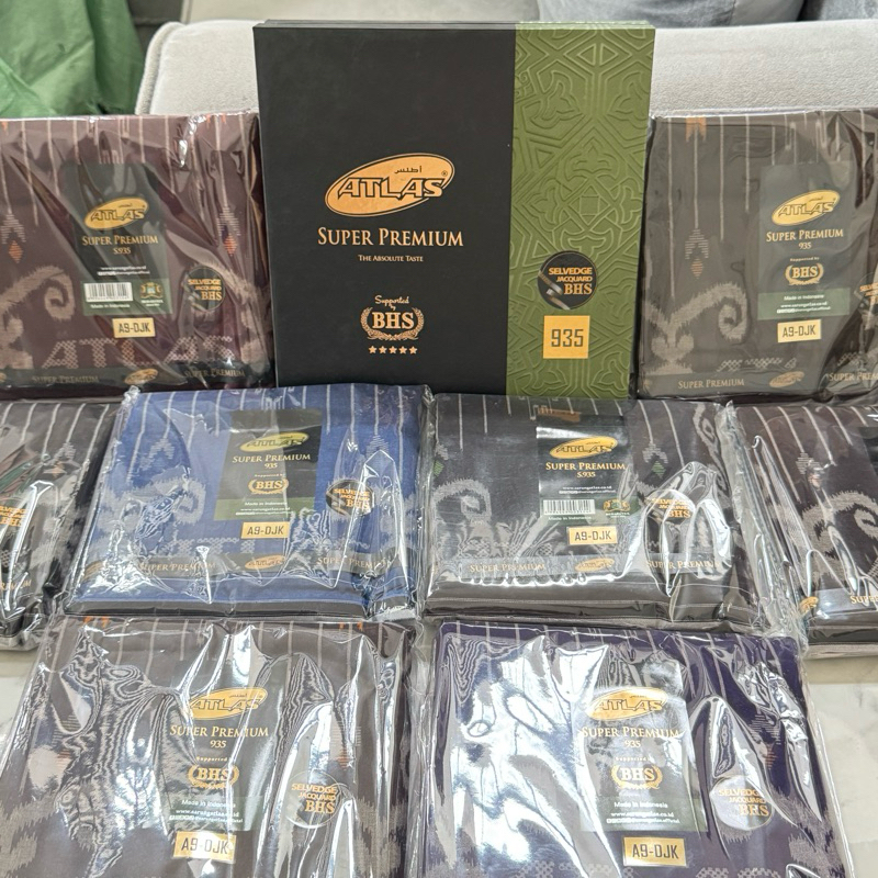 Sarung ATLAS Super Premium 935