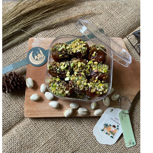 

Kurma Pistachio | Kurma sukari pistachio | Hampers Kurma | Kacang Pistachio