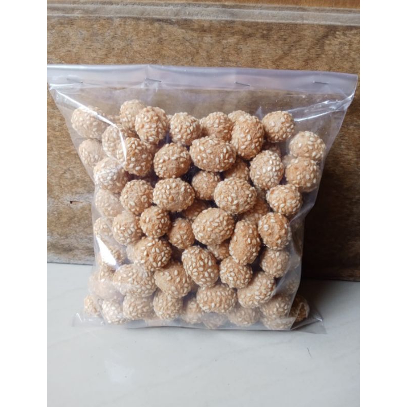 

Kue Keciput 250 gram / Kue Keciput Wijen / Kue Onde-Onde / Kue Kering / Kue Lebaran