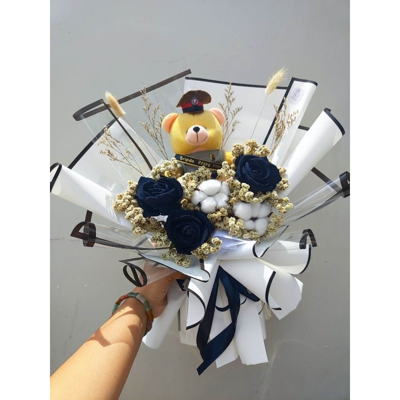 Buket boneka profesi polisi, brimob, TNI AD, AU, AL, baju dinas, loreng, doreng, bucket pelantikan, 