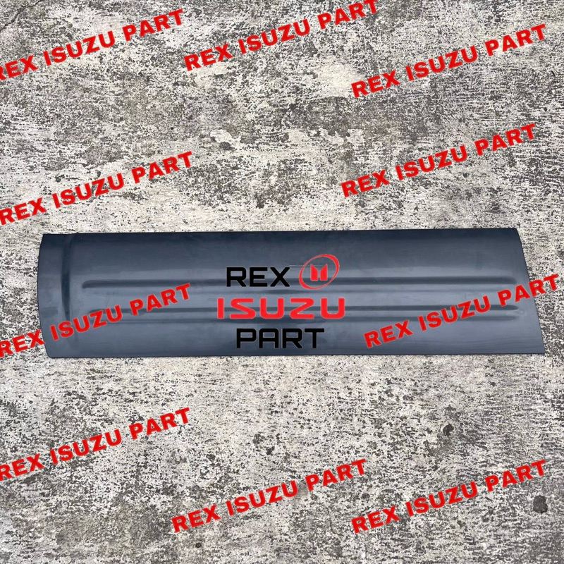 EXTENSION FENDER BAWAH PINTU ISUZU PANTHER KAPSUL ORIGINAL ISUZU