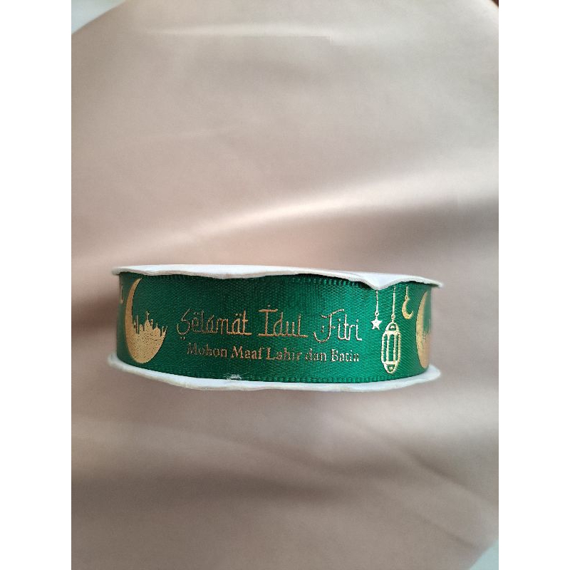 

Pita Lebaran Roll 2cm 25yard