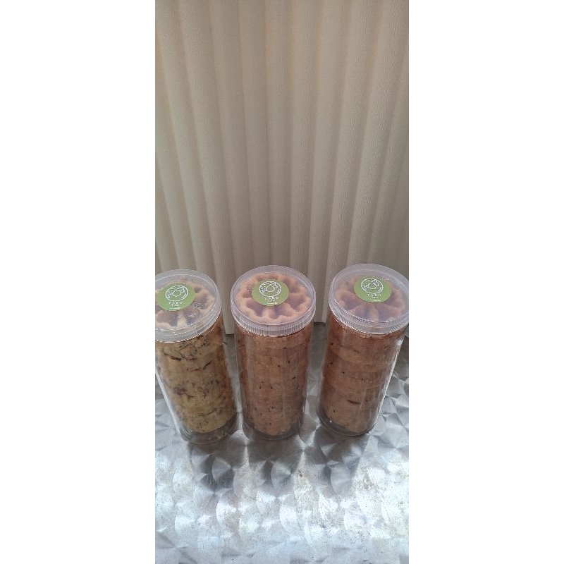

Kembang Goyang Varian manis wijen