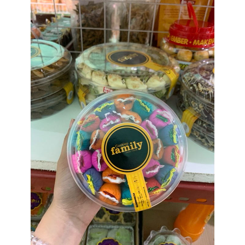 

Madumongso cookies family