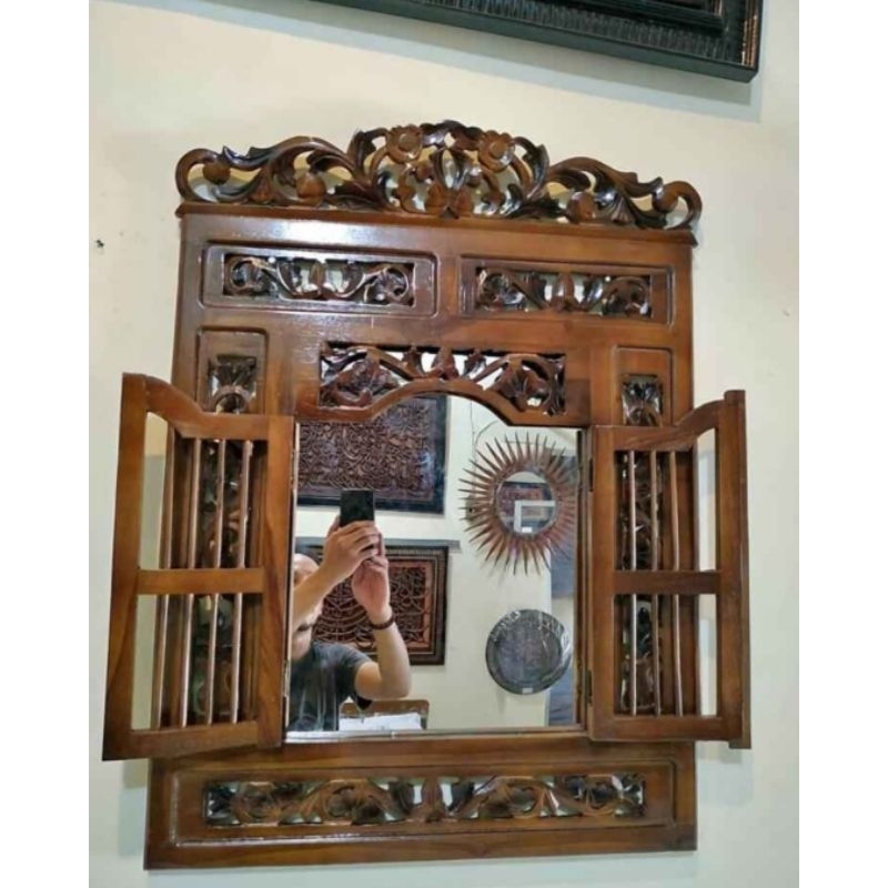 FIGURA KACA CERMIN UKIR KAYU JATI | FIGURA KACA CERMIN UKIR FIGURA MINIMALIS FIGURA CERMIN FURNITURE