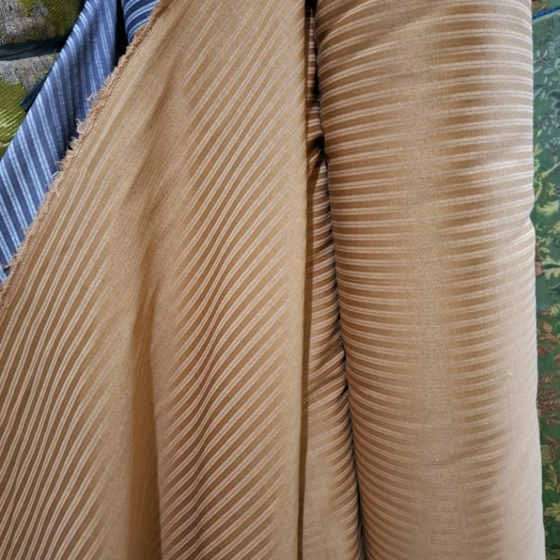 KAIN KURSI SOFA METERAN 100X140CM // KAIN SOFA MOTIF SALUR // BAHAN SOFA METERAN