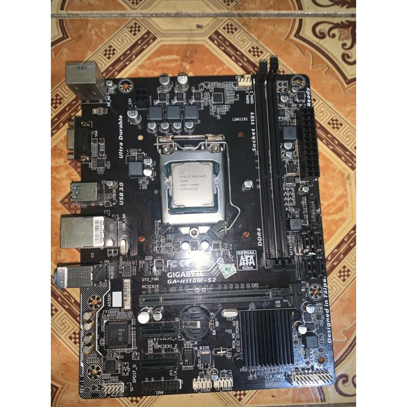 Motherboard GA-H110M-S2 LGA1151 + Intel G4560 (Bekas)