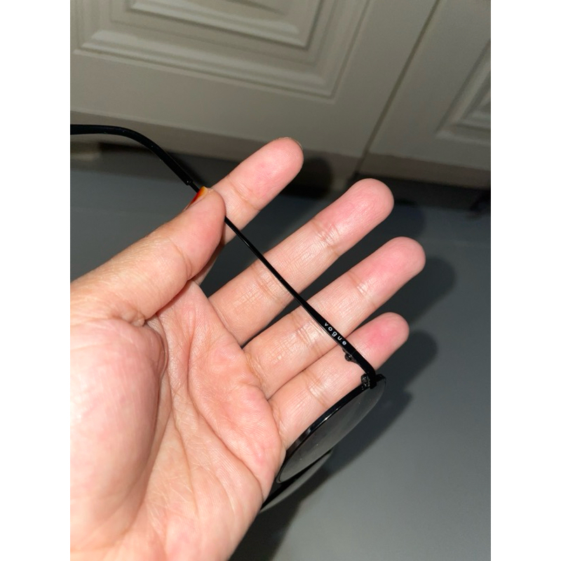 preloved frame kacamata vogue