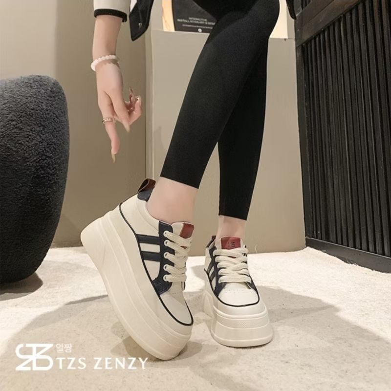 TZS Zenzy Stellar Stride Sneakers - Sepatu Sneakers Wanita - Sepatu Cewek -