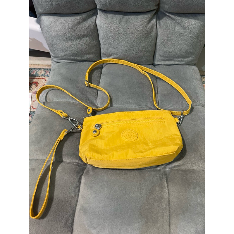 MINDESA SLING BAG PRELOVED