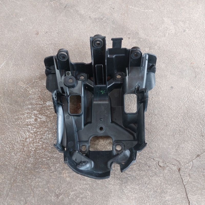 BATOK BELAKANG CB150R NEW LED TOTOK LAMPU DEPAN CB150R NEW LED