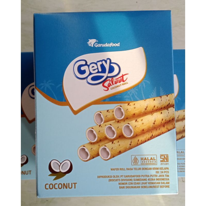 

Gery Saluut Wafer Roll Coconut Roll 1 Box isi 24 Pcs