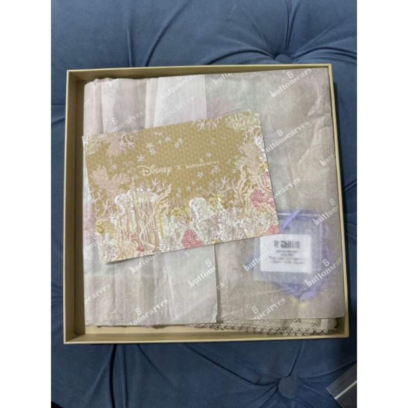 The little mermaid buttonscarves