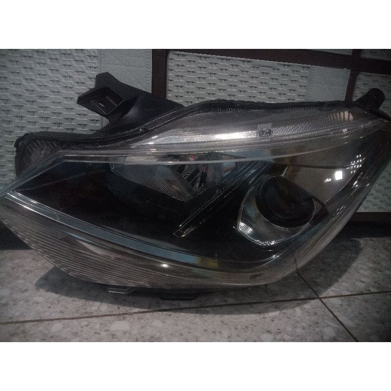 HEADLAMP/Lampu Depan AGYA Thn 2018 original
